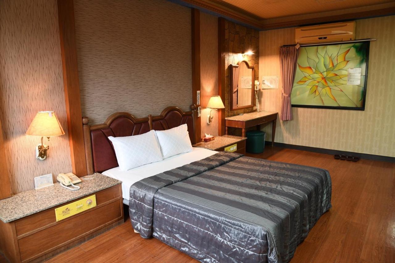 Love Boat Motel Chaozhou Екстер'єр фото