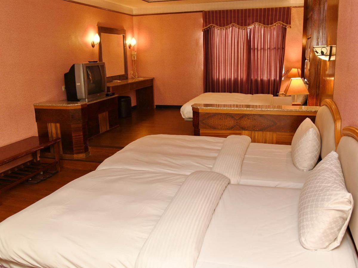 Love Boat Motel Chaozhou Екстер'єр фото